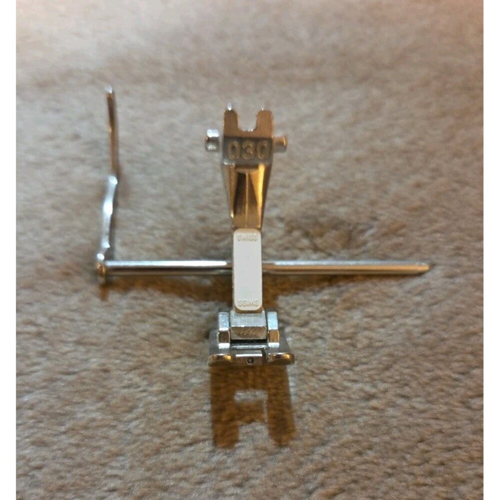 Bernina Presser Foot‎ 030 Embroidery Foot Applique Satin Old Style Original Vtg